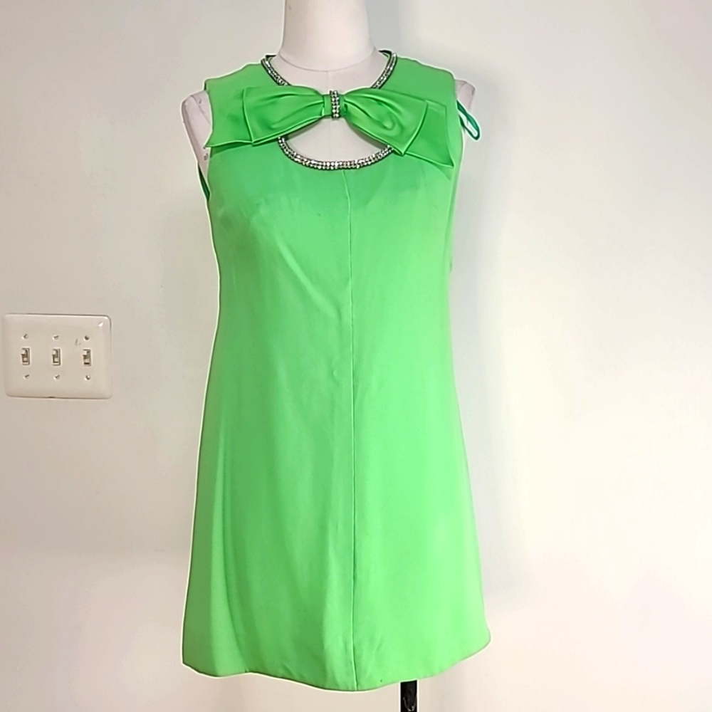 Beautiful sixties green vintage dress